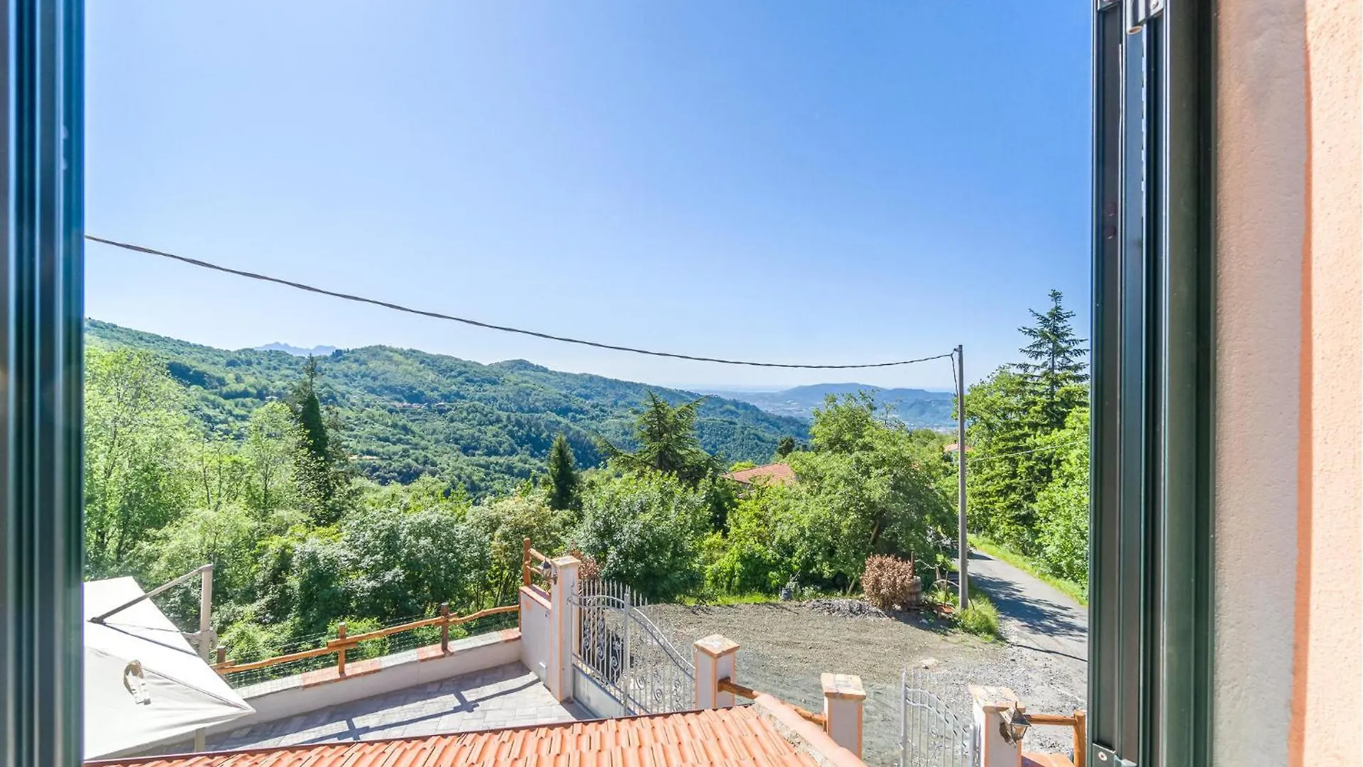 Holiday home Cataverna Montedivalli Chiesa